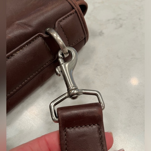 Authentic Coach brown leather briefcase. Silver hardware. Unisex - Picture 16 of 16